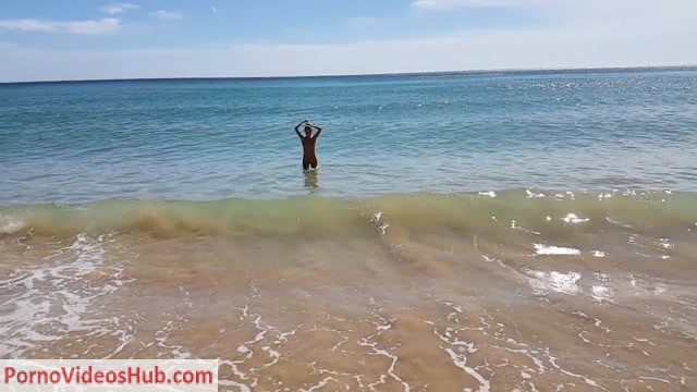 Katya_Clover_in_Samsung_slowmotion_OCEAN_BREATHING.mp4.00007.jpg