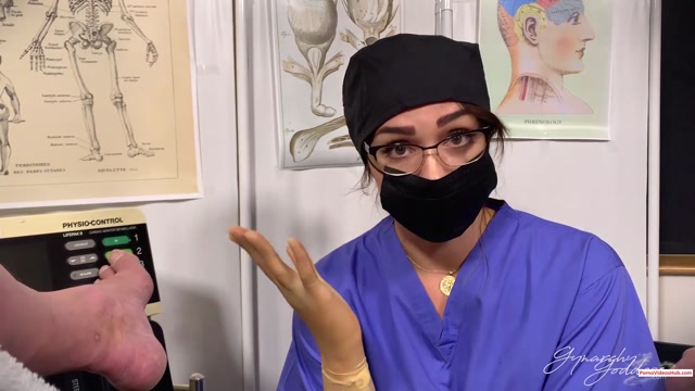 Iwantclips_presents_Gynarchy_Goddess_in_Castration_Clinic_POV__20.00__Premium_user_request_.mp4.00001.jpg