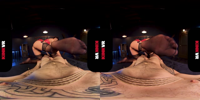 kinkvr_presents_Mia_Little_in_Taunting_Toy.mp4.00003.jpg