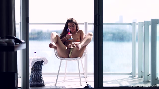 Manyvids_Webcams_Video_presents_Girl_Chroniclove69___Brace_Face_Masturbates_on_Hotel_Balcony.mp4.00008.jpg