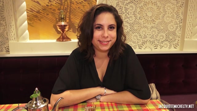 JacquieEtMichelTV_presents_Tiphaine__25__owner_of_a_restaurant____01.11.2019.mp4.00000.jpg