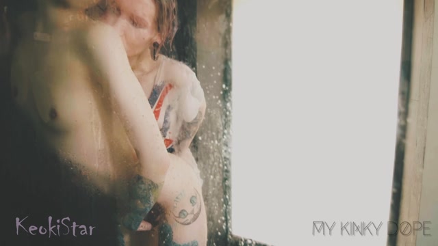 ManyVids_presents_keokistar_in_Bathroom_Mykinkydope.mp4.00004.jpg