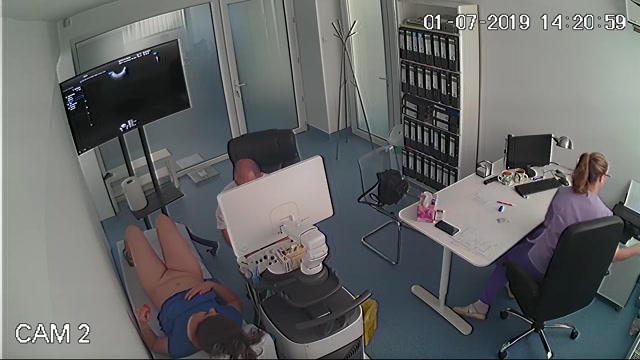 Real_hidden_camera_in_gynecological_cabinet_-_pack_1_-_archive3_-_38.avi.00002.jpg