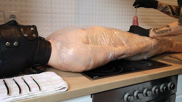 The_Femdom_boyfriend_Diary_My_Kitchen_Object_-_Miss_Melisande_Sin.mp4.00007.jpg