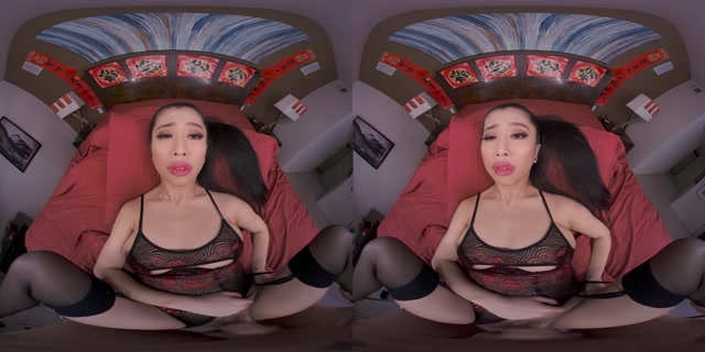 VRBangers_presents_Year_of_the_Slut_-_Jade_Kush.mp4.00007.jpg