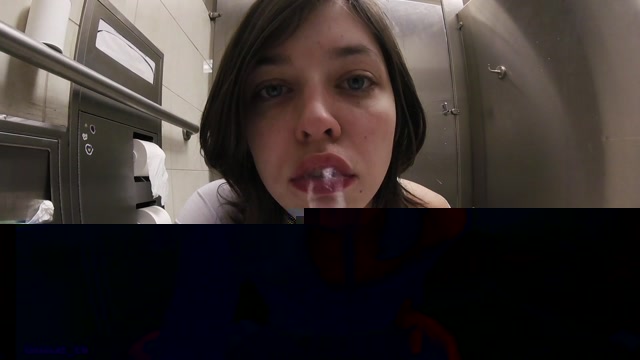 Emma_Choice_-_Crazy_Vlogger_Sucks_Cocks_For_Subs.mp4.00015.jpg
