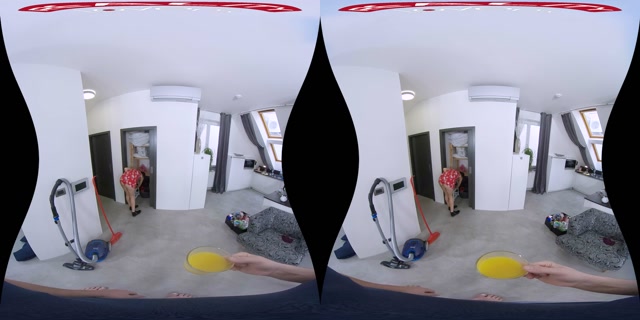 Realitylovers_presents_Fuck_Your_Czech_Housemaid__-_Tiny_Tina.mp4.00001.jpg
