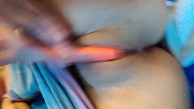 Laruna_Mave_in_016_My_Morning_Masturbation_with_Mascara.mp4.00009.jpg