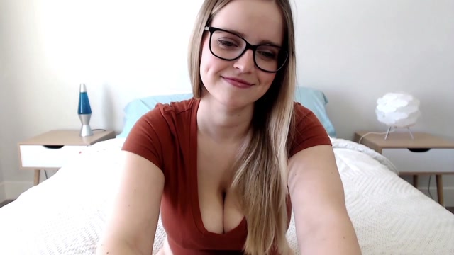 Daphnes_Fantasies_-_Codi_Takes_a_Quiz_Part_1.mp4.00001.jpg