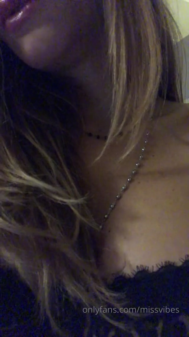 missvibes_31-01-2019_Ho_fatto_un_pompino_al......mp4.00001.jpg