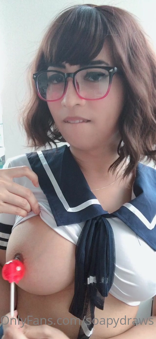 soapychess_10-05-2020_Lollipop_nipple_teasing_c.mp4.00010.jpg