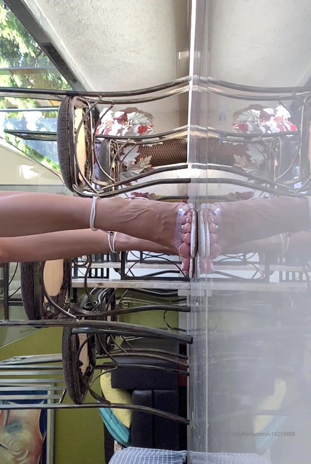thatafeet_01-02-2020-20652147-.mp4.00012.jpg