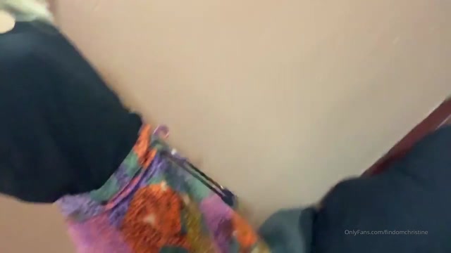 findomchristine_11-02-2020_Draining_as_usual._But_these_PANTS.mp4.00001.jpg