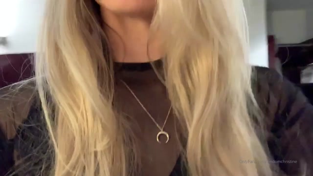 findomchristine_25-02-2020_Just_a_normal_Tuesday_of_deadly_seductive_wallet_d.mp4.00010.jpg