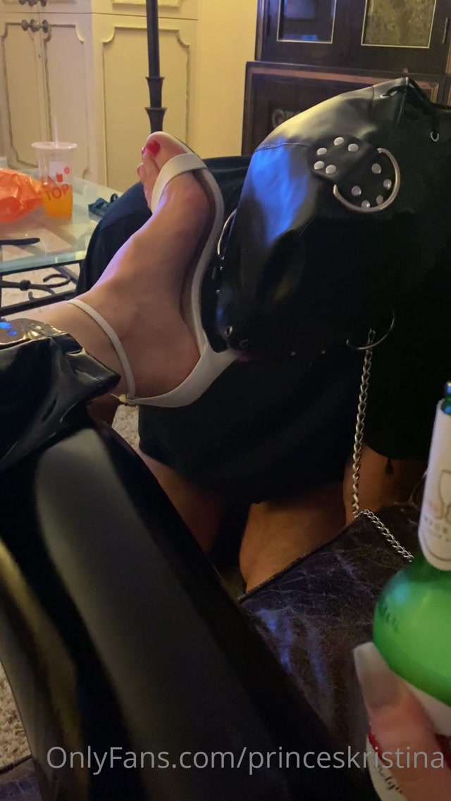 princeskristina_14-06-2020_Gag_on_my_hee.mp4.00004.jpg