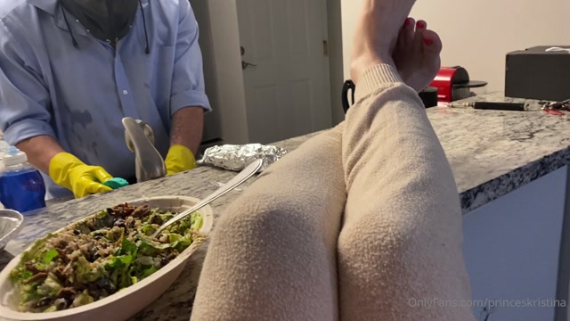 princeskristina_18-05-2020_Sneak_peak_into_my_bitch_served_life.mp4.00007.jpg