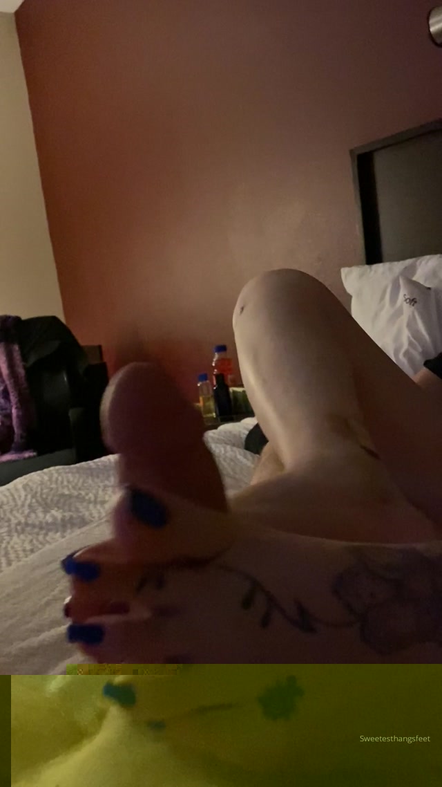 sweetesthangsfeet_17_01_2020_19129984_some_of_the_happenings_in_boston_sorry_i_ve_been.mp4.00011.jpg