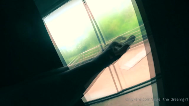 angel_the_dreamgirl_26-05-2020-42559910-.mp4.00014.jpg