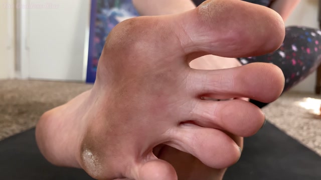 the-goddess-clue_21-01-2020_As_requested_a_hot_dirty_and_oily_J.mp4.00007.jpg
