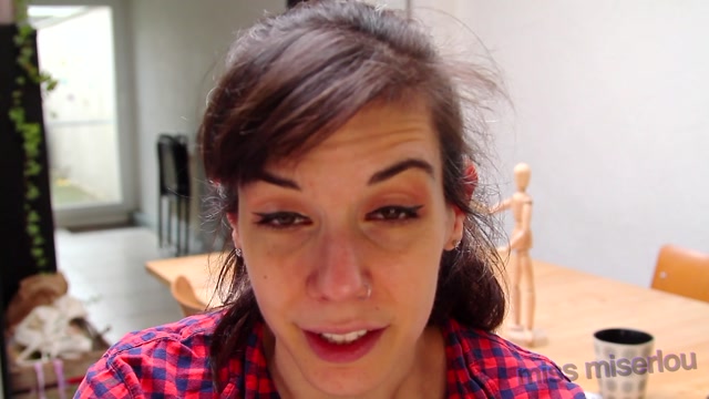 MissMiserlou_-_Exploring_your_body_-_ASMR_eye_contact.mp4.00009.jpg