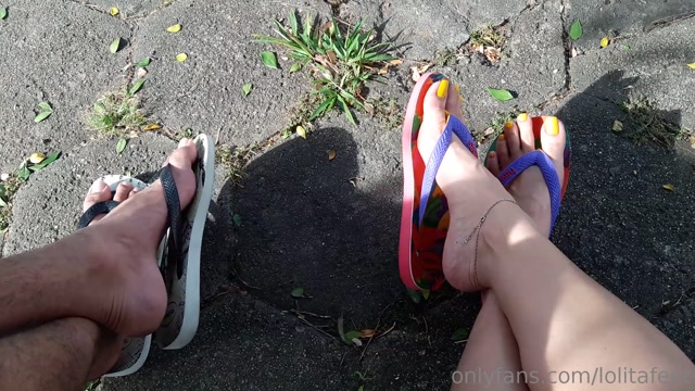lolitafeet_08-04-2019_A_footlover_declaring_his_love_for_my_feet_as_w.mp4.00015.jpg