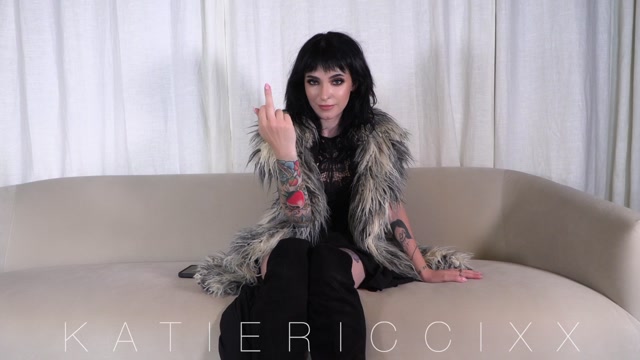 Katie_Riccixx_-_JOI_For_Broke_Bitches.mp4.00014.jpg