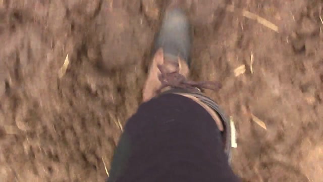 Mistress_Victoria_-_boot_licking_bitches_punishment_with_Mistress_Victoria.mp4.00002.jpg