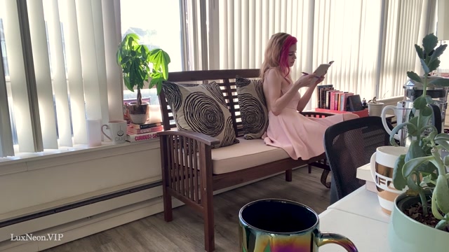 Temptress_Lux_-_Enslaved_by_Exs_feet_JOI.mp4.00000.jpg