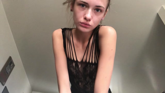 sophiaisspoiled_what_would_you_do_for_my_spit.mov.00001.jpg