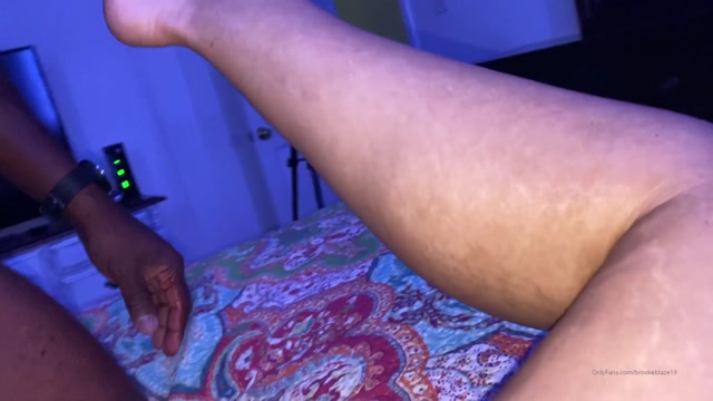Hotwife_Brooke_Blaze_14-07-2020-532589109.mp4.00014.jpg