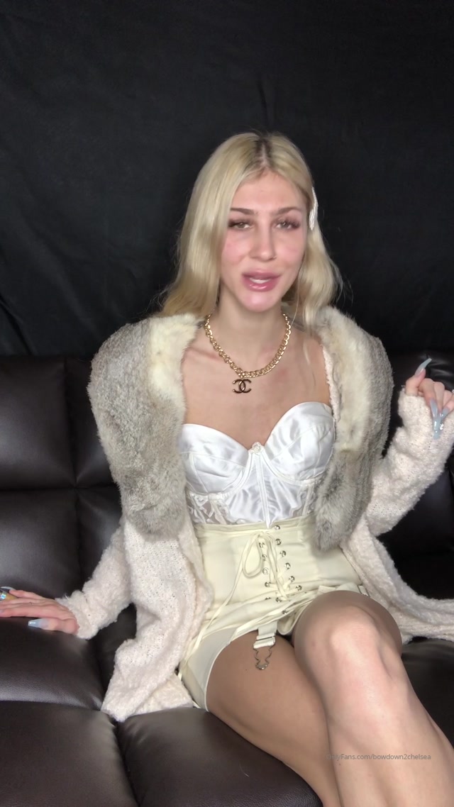 bowdown2chelsea 28 12 2019 17397583 good morning here s over a minute of me degrading you i hope it hurts your feelings and y 00004