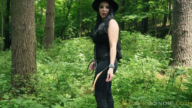 Goddess Alexandra Snow - Huntress Gets Her Prey 00006 Goddess Alexandra Snow - Huntress Gets Her Prey 00006