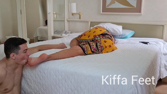 Kiffa Feet Deusa - Goddess Kiffa hangover cure with Foot Worship and foot massage medicine 00010 Kiffa Feet Deusa - Goddess Kiffa hangover cure with Foot Worship and foot massage medicine 00010