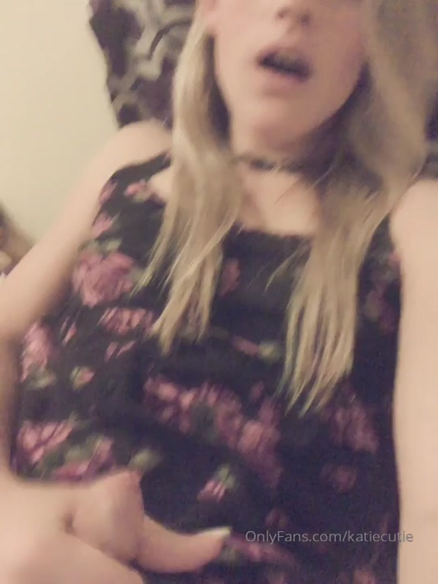 Katie  aka katiecutie  (1) 00001