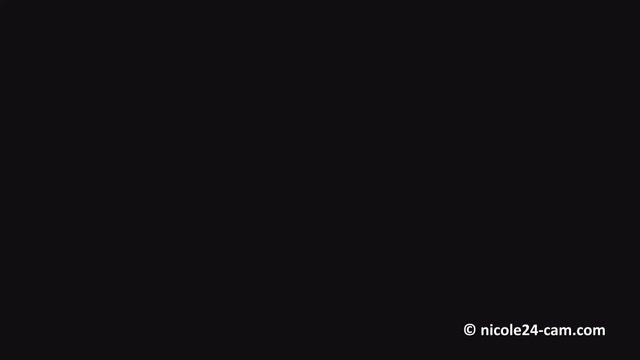 Nicolecam – Secretary Footjob 00010