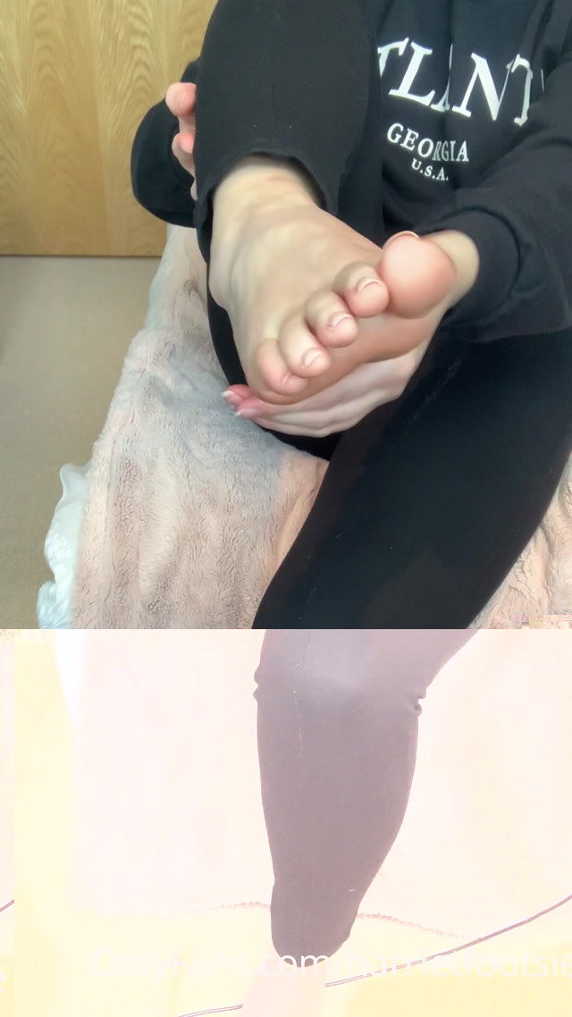 harrietfootsie 19 11 2020 1292577694 as i ve been gone a few days i m giving you something i ve never given you before 00008