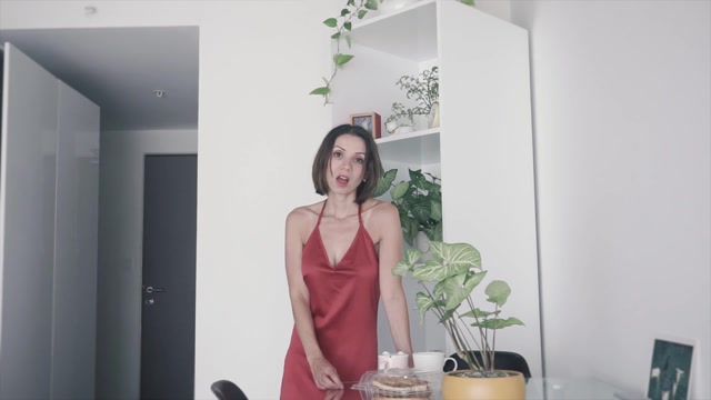 Xxxcaligulaxxx - Mom Makes U A Man 00002