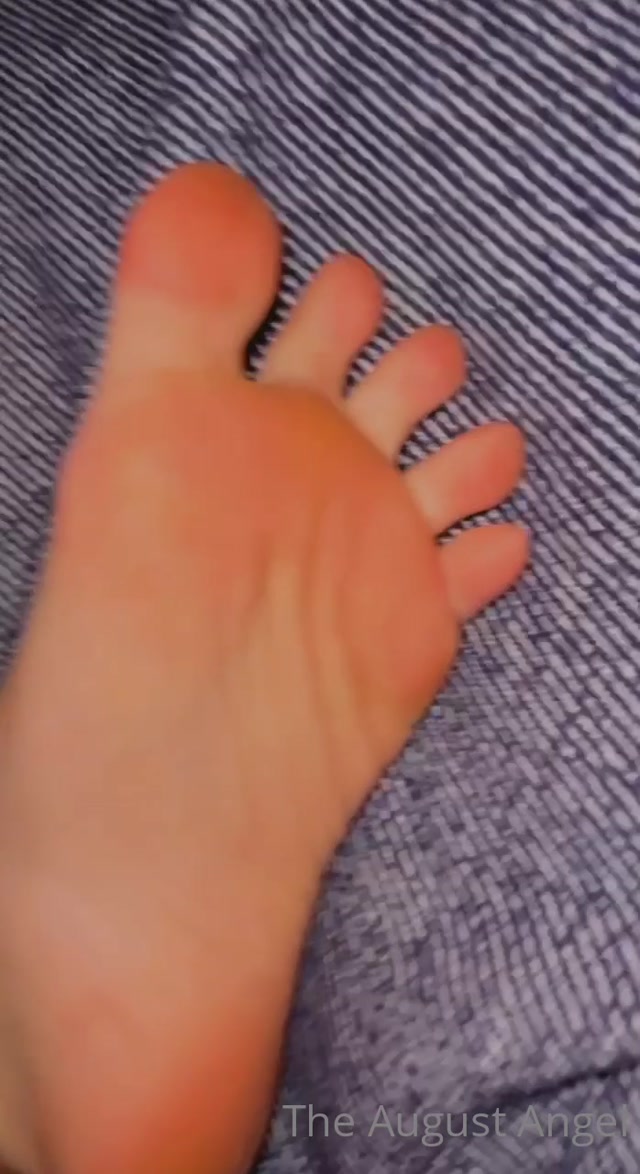 Theaugustangel - Showing Off My New Sexy French Tip Pedicure Rubbing My Feet 00002