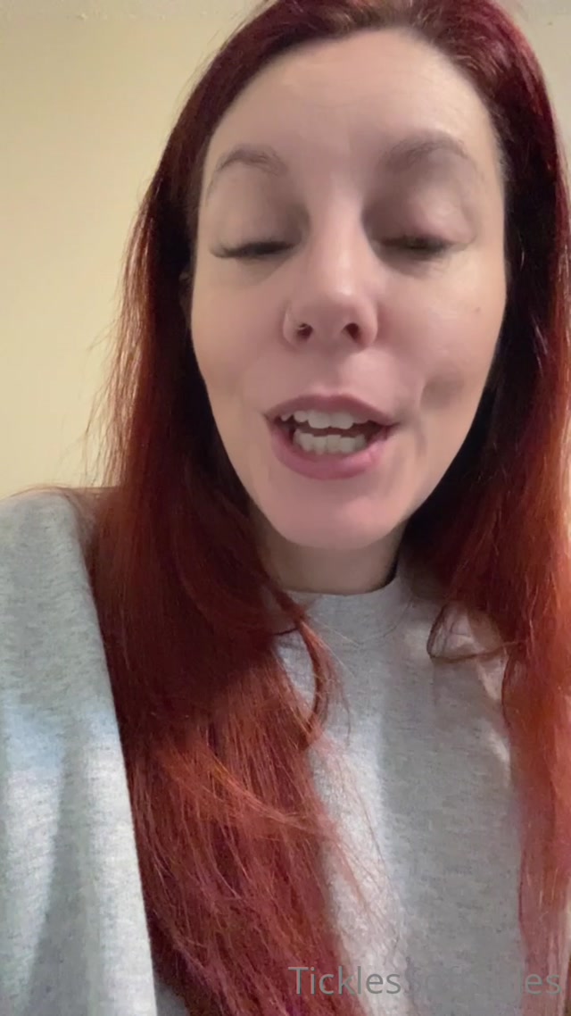 ticklessoftsoles 02-02-2022-2349957181-Good morning my tickle sluts. PSA regarding my availability today 💕 00004