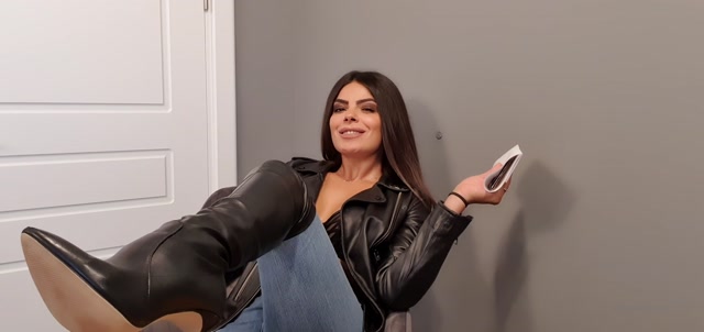 GODDESS DOMDELUXURY - I Join Your Office Or Even Your House 00007