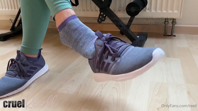 reell 13-04-2022-2424257958- Sneakers Socks Dangling Funny 00003 reell 13-04-2022-2424257958- Sneakers Socks Dangling Funny 00003