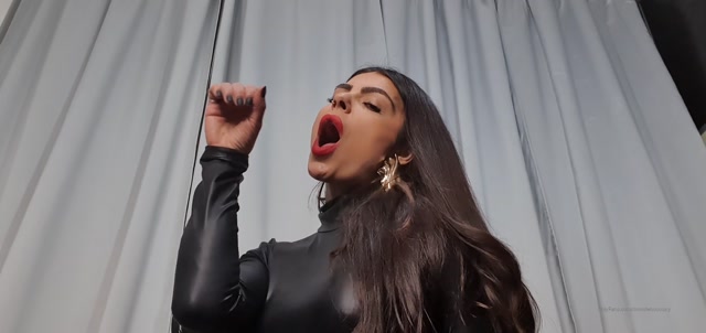GODDESS DOMDELUXURY - I Love To Corrupt Weak Male Minds! I’m Damn Successful At It 00007