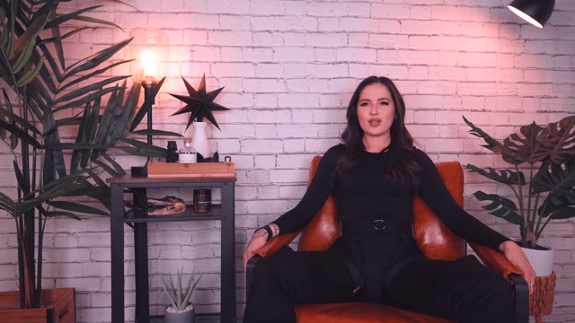 Goddess Alessa - Beat it till you eat it 00001