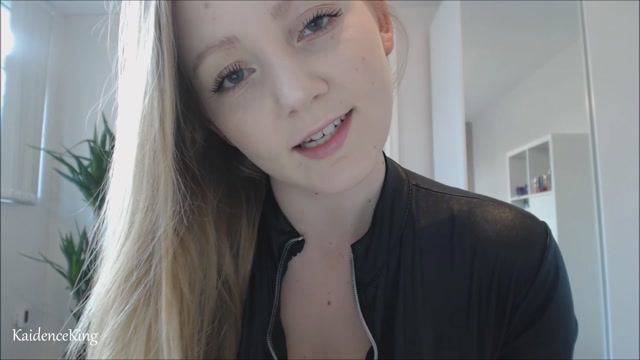 Kaidence King - Step-Daddy buttplug orgasms 00008