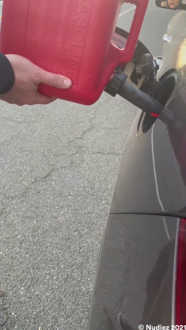 Viking Barbie - Me And Dakota Ran Out Of Gas And So My Uncle Filled Up My Tank And Then Both Of Us With His Cum It 00000