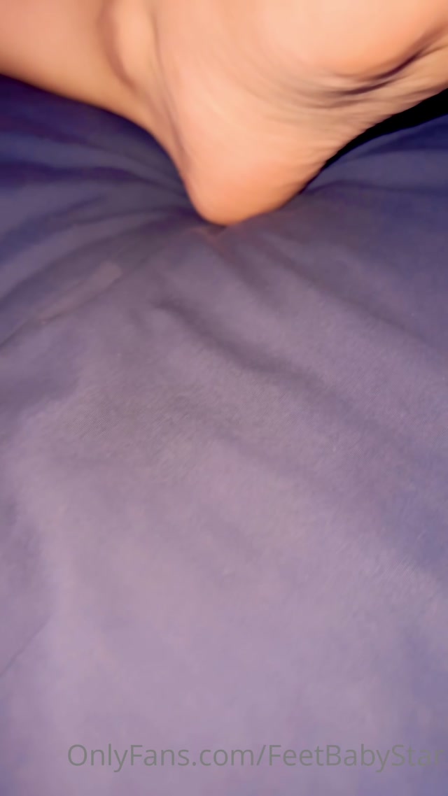 feetbabystar 04 02 2023 2764702229 Acuéstate conmigo __ 00005