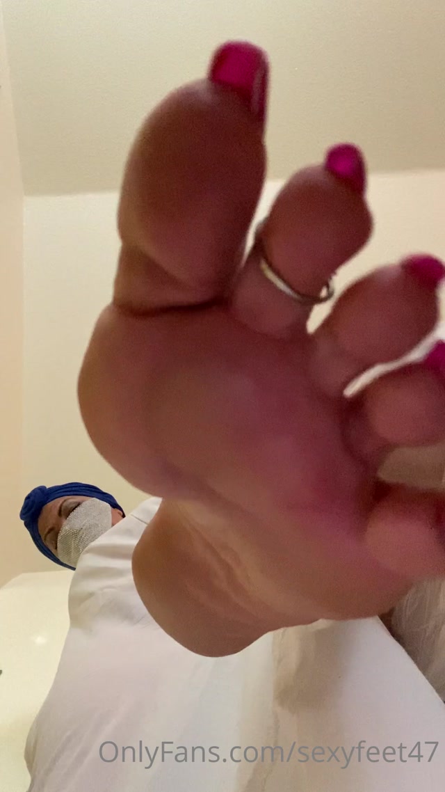 421 sexyfeet47 2020-06-27-472877498 00010 421 sexyfeet47 2020-06-27-472877498 00010