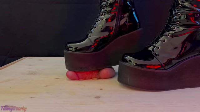 Tamy Starly - Wedge Boots Cock Ball Trample 00008