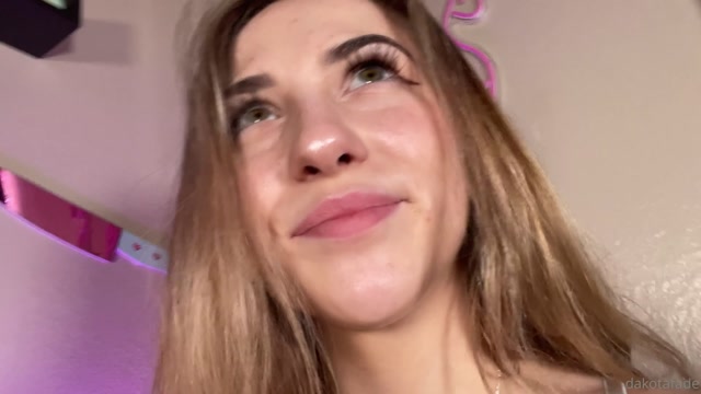 Dakota Fade - Giantess Pov - You Sneak Into My Room While I’m Taking Nudes For My Boyfriend 00014 Dakota Fade - Giantess Pov - You Sneak Into My Room While I’m Taking Nudes For My Boyfriend 00014