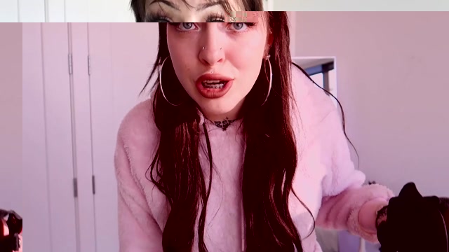 MillieMillz - Pegging step-dad 00001